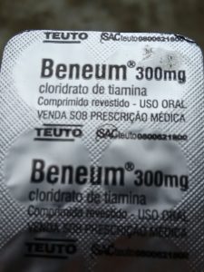 Cartela de comprimidos Beneum tiamina para enraizamento